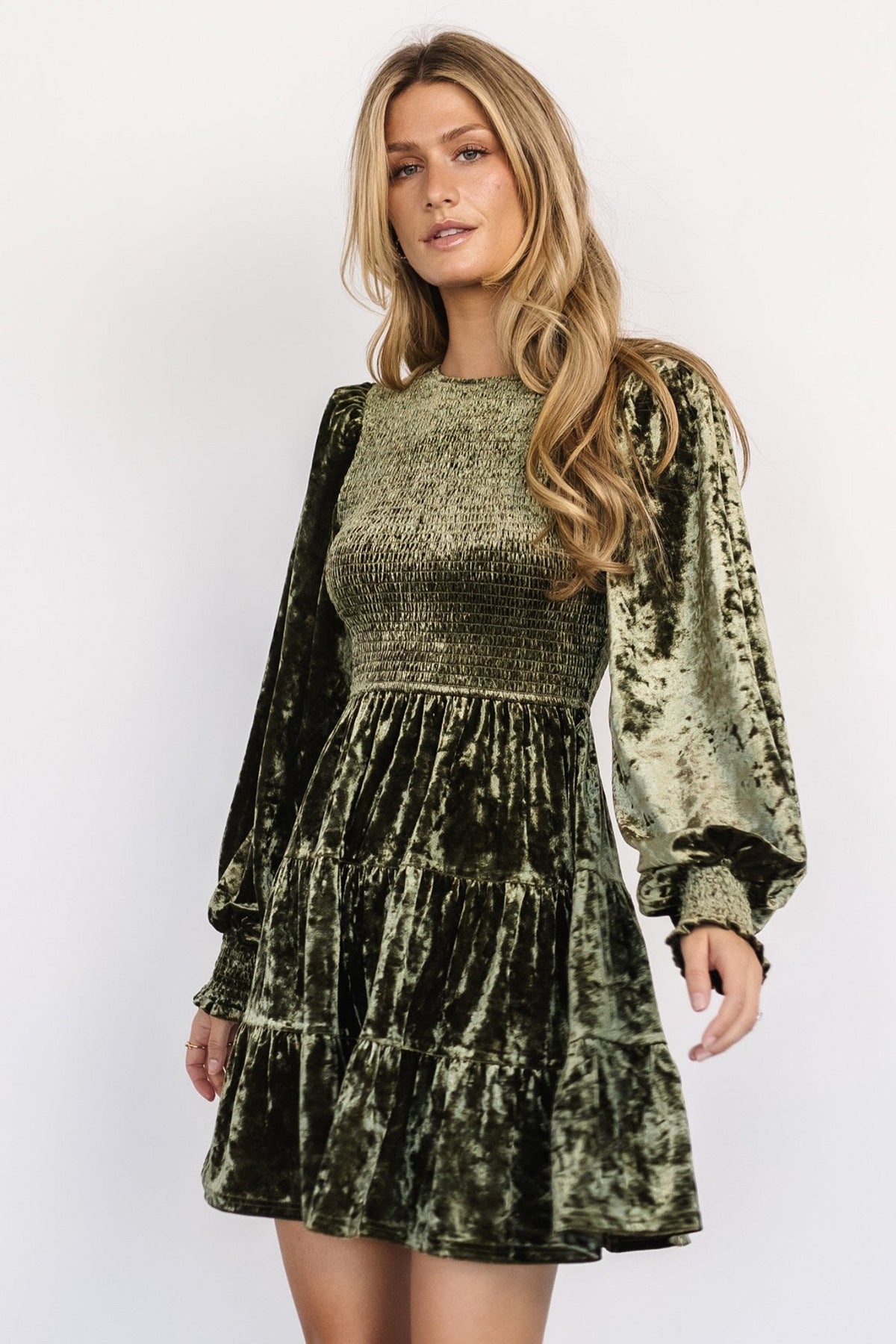 Women's Long-sleeved Ruffled Round Neck Skirt